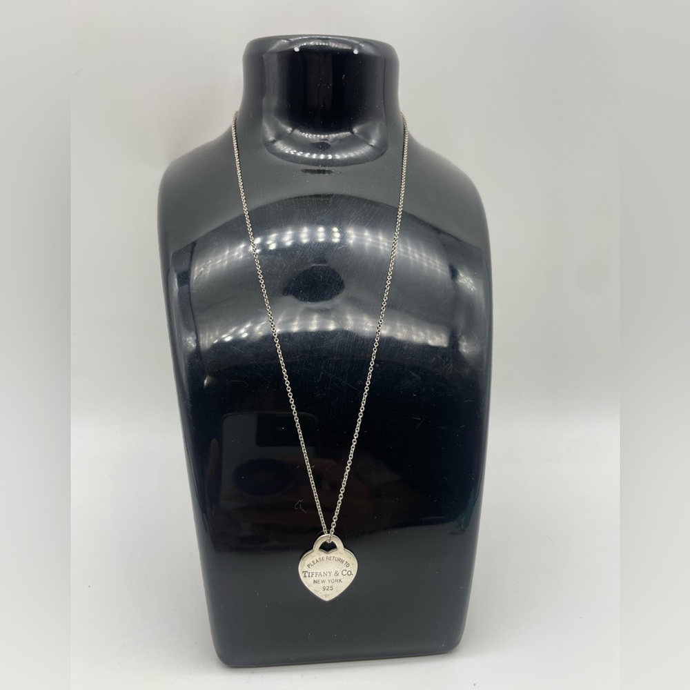 Tiffany & Co. Engraved Heart Silver 925 Necklace - Picture 2 of 7